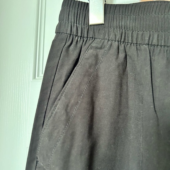 *BLACK* Old Navy Twill Joggers - Picture 4 of 6